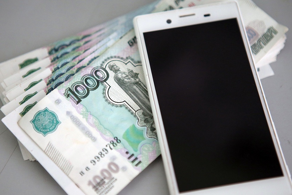 Мошенники украли у умерших россиян 200 миллионов рублей